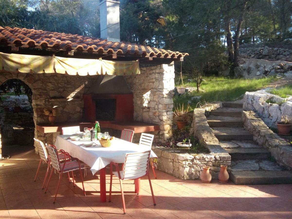 Juka House Milna (Brac) Exterior foto